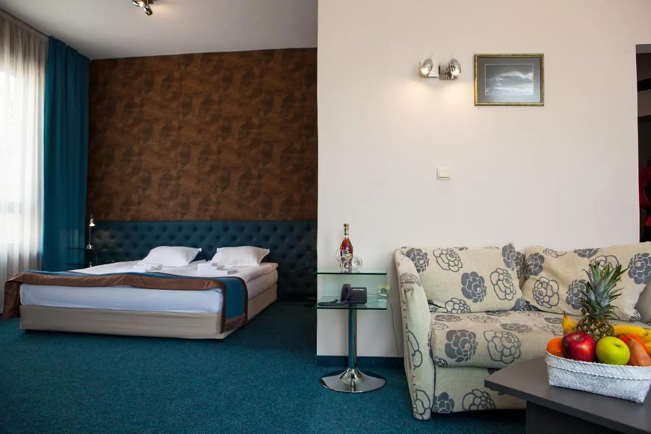 Family Hotel Opera Plaza- Former City Mark Hotel فارنا 2*,  بلغاريا